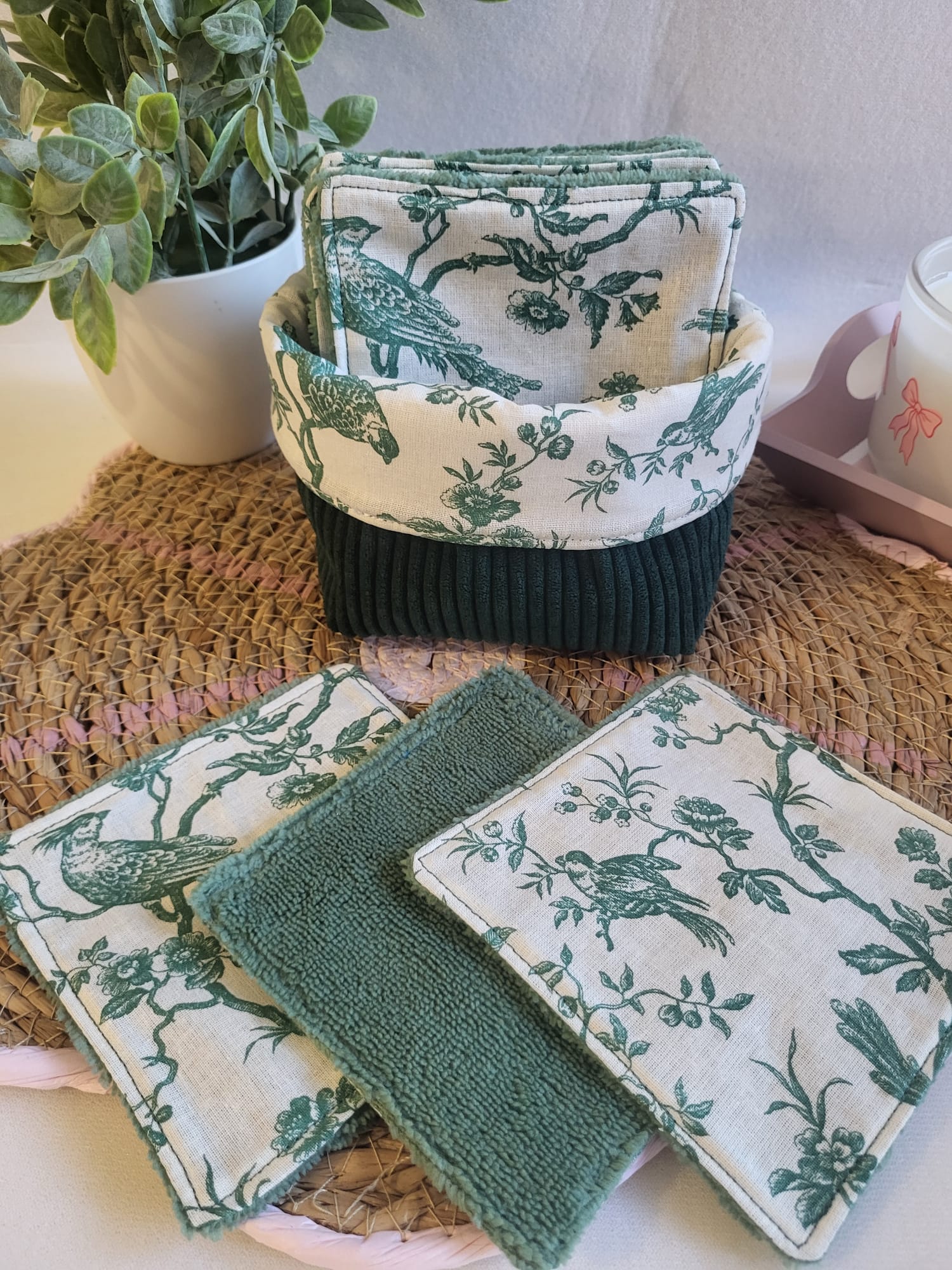 🌿 Lot de 10 Lingettes Lavables en Bambou avec Panière – Motif Vintage Oiseaux
